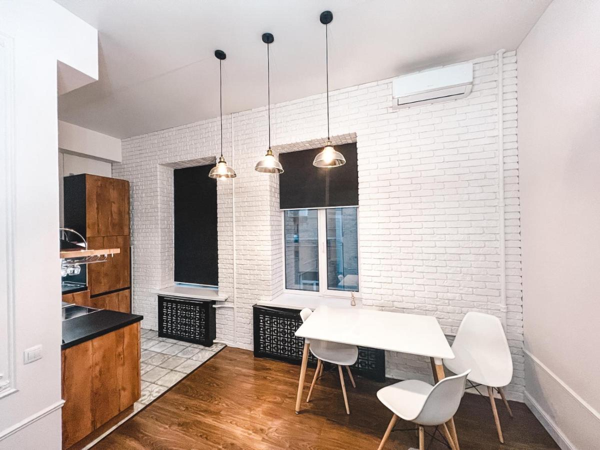 Квартира На Крещатике Kyiv Exterior photo