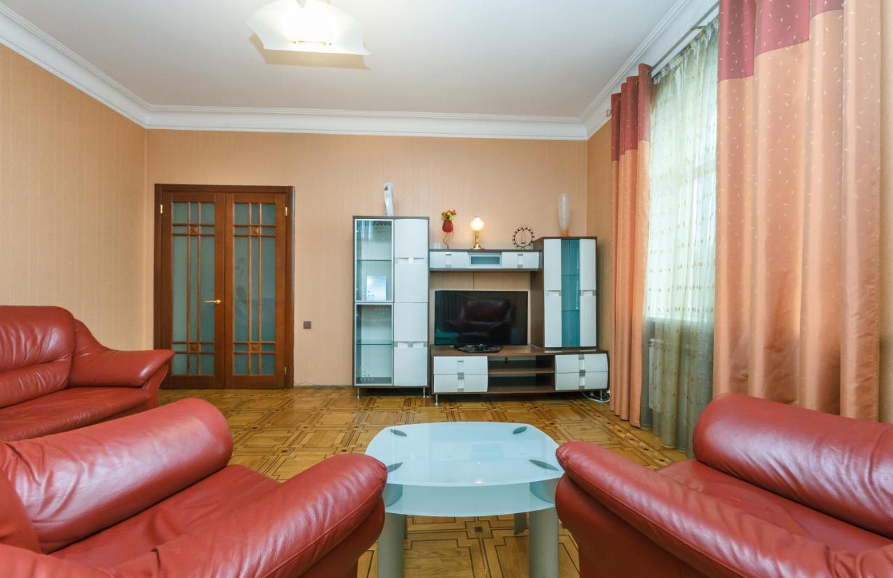 Квартира На Крещатике Kyiv Exterior photo